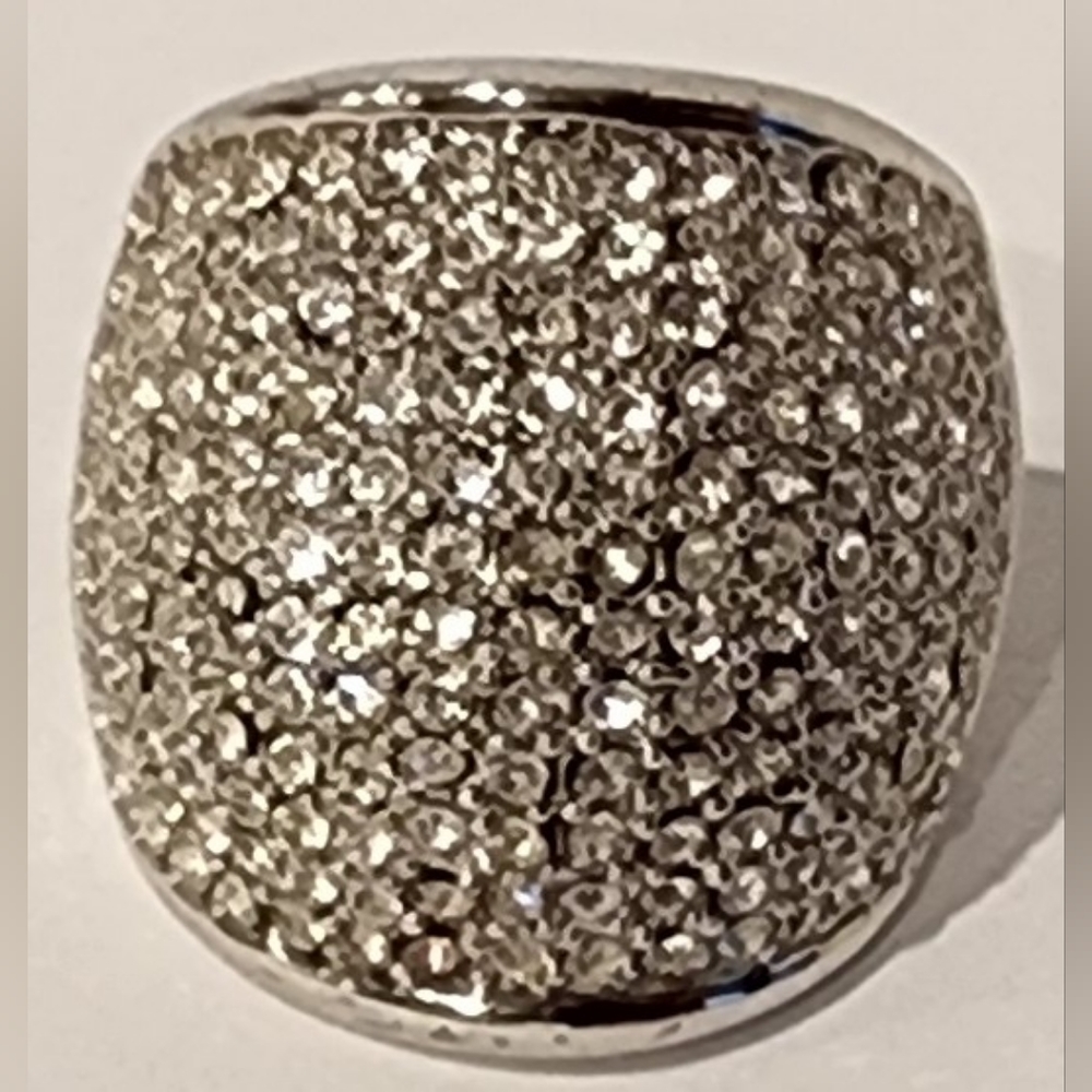 Lia Sophia Rhinestone and Silver Tone Cocktail Ring size 7